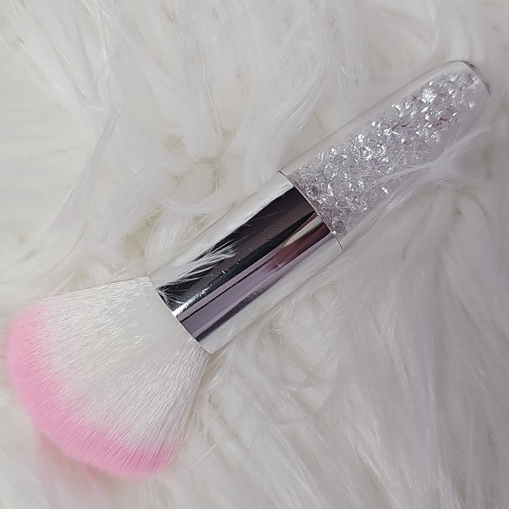 NIP Pink and White Makeup Brush with Glitter Handle